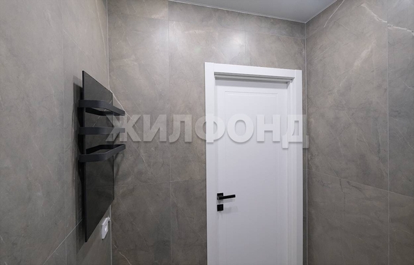
   Продам 2-комнатную, 51.4 м², Николая Островского ул, 195/3

. Фото 19.