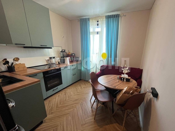 
   Продам 2-комнатную, 56 м², Бородина ул, 56

. Фото 2.