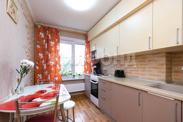
  Продается 2-комн. квартира, 42.9 м², Чемская ул, д. 2
. Фото 10.