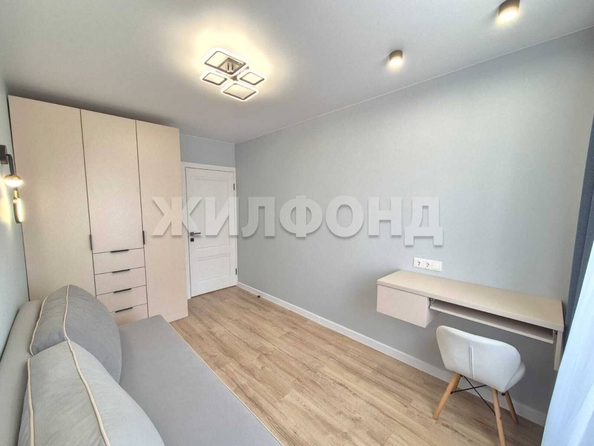 
   Продам 2-комнатную, 43.3 м², Железнодорожная ул, 6/1

. Фото 13.