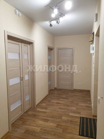 
   Продам 2-комнатную, 64.3 м², Каспийская (Приозёрный мкр.) ул, 1

. Фото 8.