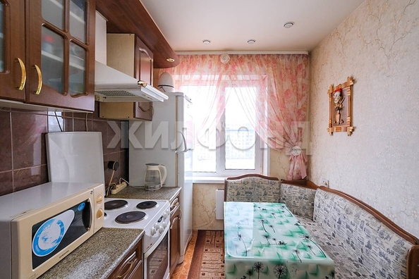 
   Продам 3-комнатную, 60.6 м², Толбухина ул, 25

. Фото 9.