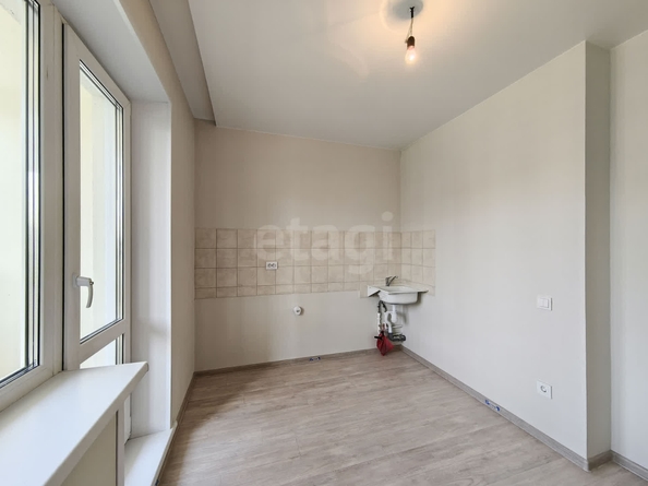 
  Продается 1-комн. квартира, 41.4 м², Красный пр-кт, д. 324
. Фото 7.