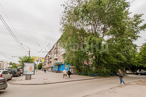
   Продам 2-комнатную, 46.9 м², Дуси Ковальчук ул, 270

. Фото 14.