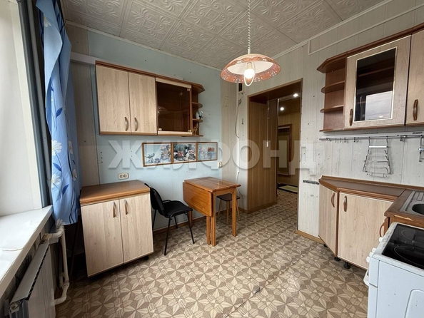 
   Продам 2-комнатную, 47.6 м², Курчатова ул, 17

. Фото 10.