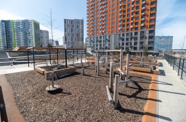 
   Продам 3-комнатную, 60.6 м², Ясный Берег ул, 29

. Фото 22.