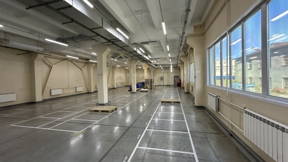 
   Сдам помещение под производство, 500 м², Декабристов ул, 275к7

. Фото 4.
