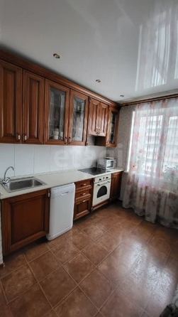 
   Продам 2-комнатную, 54 м², 1905 года ул, 17/1

. Фото 1.