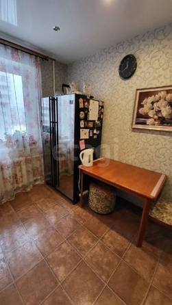 
   Продам 2-комнатную, 54 м², 1905 года ул, 17/1

. Фото 2.