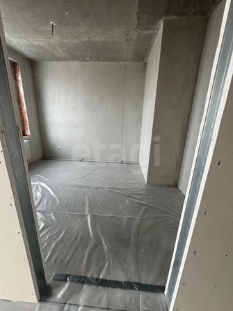 
  Продается 3-комн. квартира, 64 м², Есенина ул, д. 67
. Фото 4.