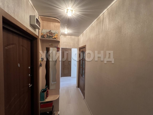 
   Продам 2-комнатную, 52.6 м², Военный городок ул, 124

. Фото 8.