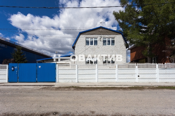 
   Продам коттедж, 244.6 м², Новосибирск

. Фото 1.