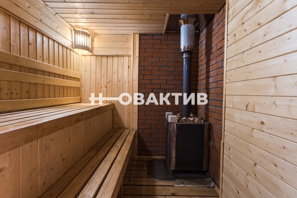 
   Продам коттедж, 244.6 м², Новосибирск

. Фото 35.