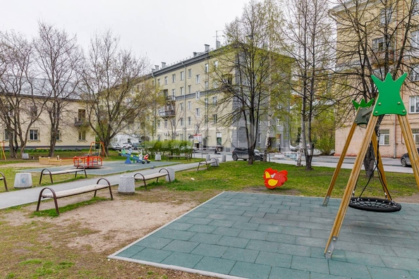 
   Продам 2-комнатную, 53.6 м², Дзержинского пр-кт, 3

. Фото 17.