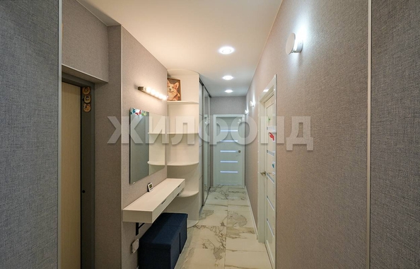 
   Продам 2-комнатную, 55.9 м², Кошурникова ул, 22

. Фото 8.