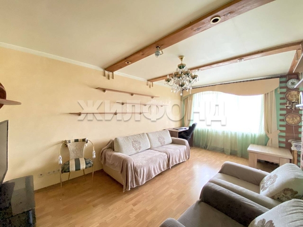 
   Продам 3-комнатную, 66.1 м², Зорге ул, 105

. Фото 5.