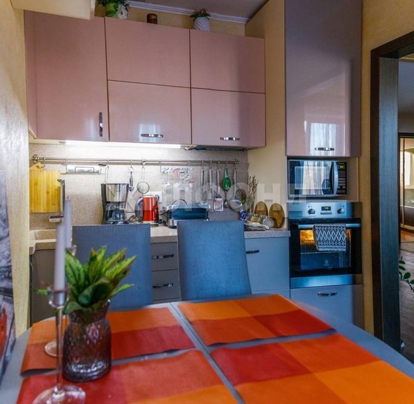 
   Продам 3-комнатную, 63 м², Адриена Лежена ул, 7

. Фото 5.