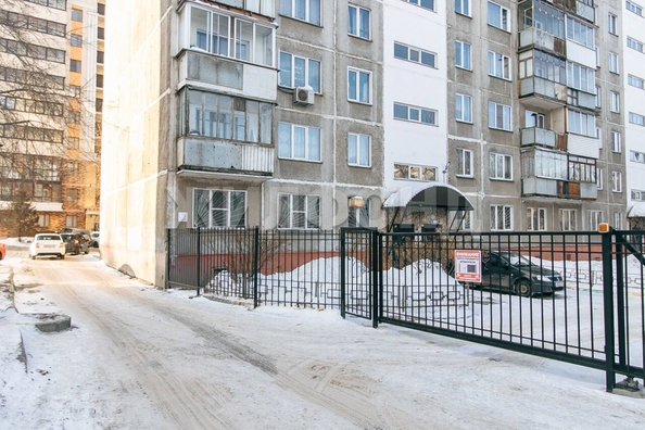
   Продам 3-комнатную, 63 м², Адриена Лежена ул, 7

. Фото 22.