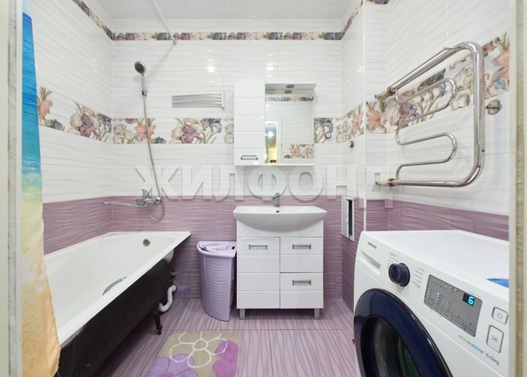 
   Продам 3-комнатную, 97.9 м², 2-й (4 мкр.) кв-л, 232

. Фото 21.