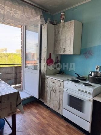 
   Продам секционку, 16.8 м², Сибиряков-Гвардейцев ул, 64

. Фото 7.