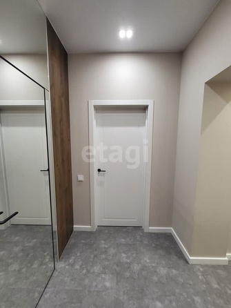 
   Продам 4-комнатную, 72.2 м², Фабричная ул, 65

. Фото 4.
