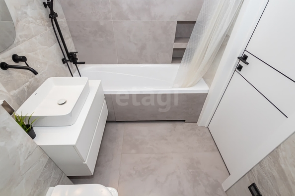 
  Продается 1-комн. квартира, 38 м², Фабричная ул, д. 65/2
. Фото 7.