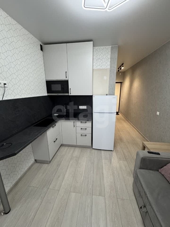 
  Сдам в аренду 1-комнатную квартиру, 24.2 м², Новосибирск

. Фото 2.