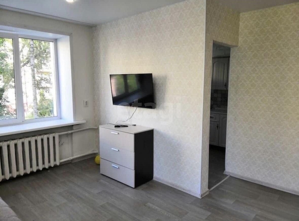 
  Сдам в аренду 2-комнатную квартиру, 40 м², Новосибирск

. Фото 1.