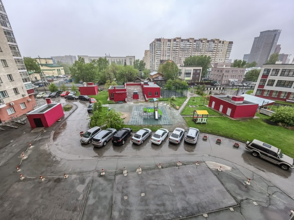 
   Продам 1-комнатную, 36 м², Чехова ул, 111

. Фото 29.