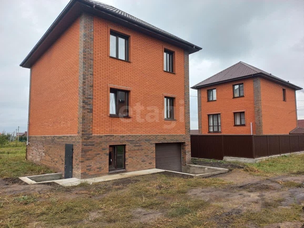 
   Продам дом, 209.5 м², Новосибирск

. Фото 2.