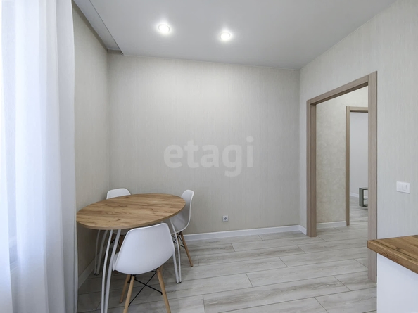 
   Продам 1-комнатную, 35.7 м², Михаила Немыткина ул, 7

. Фото 4.
