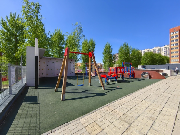 
   Продам 1-комнатную, 35.7 м², Михаила Немыткина ул, 7

. Фото 23.