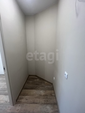 
   Продам 2-комнатную, 38 м², генерал-майора Рожкина А.Н. ул, 14

. Фото 24.