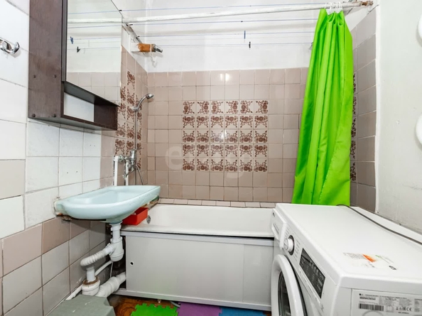 
  Продается 3-комн. квартира, 72 м², Солидарности ул, д. 103а
. Фото 10.