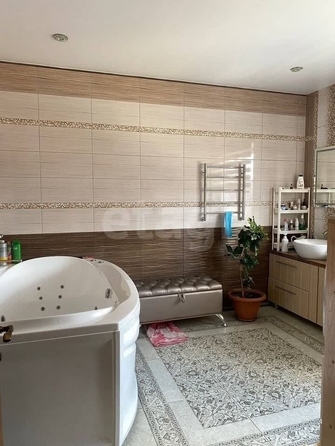 
   Продам дом, 290 м², Новосибирск

. Фото 12.
