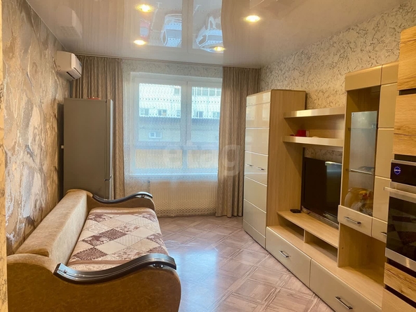 
   Продам 1-комнатную, 37.2 м², Дунаевского ул, 14/3

. Фото 22.