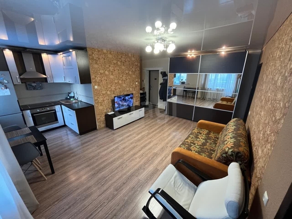 
   Продам 2-комнатную, 41.7 м², Путевая ул, 4

. Фото 3.
