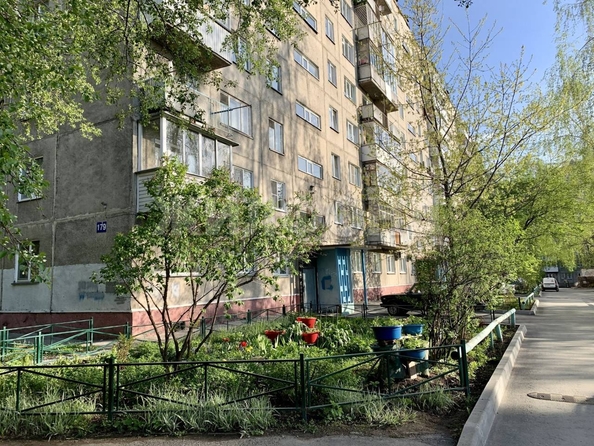 
   Продам 2-комнатную, 43.4 м², Бориса Богаткова ул, 179

. Фото 12.