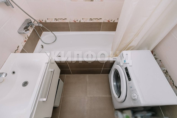 
   Продам 3-комнатную, 74.1 м², Приморская ул, 10/1

. Фото 12.