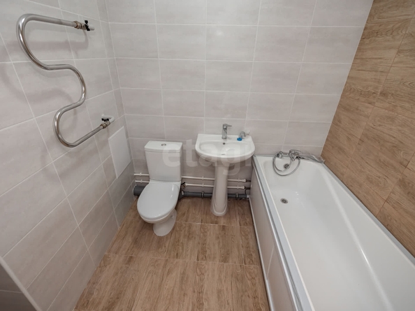 
   Продам студию, 25.5 м², Околица мкр, 5

. Фото 9.