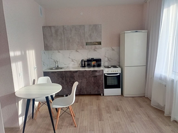 
  Сдается 1-комн. квартира, 38 м², Бородина ул, д. 54
. Фото 1.