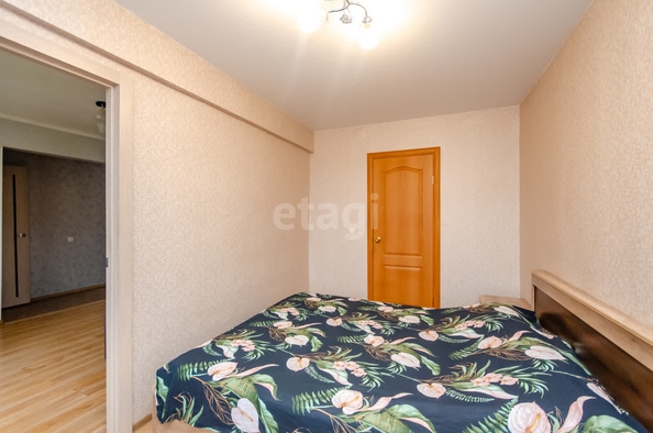 
   Продам 2-комнатную, 45 м², Ленина ул, 77

. Фото 3.