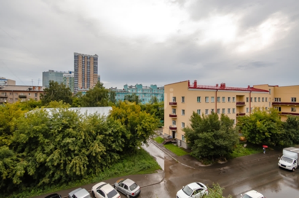 
   Продам 2-комнатную, 45 м², Ленина ул, 77

. Фото 16.