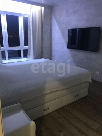 
   Продам 2-комнатную, 70.8 м², Ясный Берег ул, 9

. Фото 16.