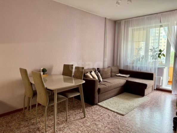 
   Продам 3-комнатную, 58.4 м², Междуреченская ул, 1

. Фото 3.