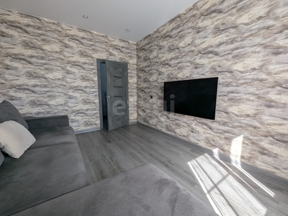 
   Продам 2-комнатную, 58 м², Красный пр-кт, 222/2

. Фото 9.