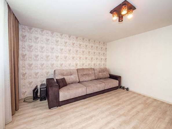 
   Продам 3-комнатную, 69.5 м², Военного городка тер, 772

. Фото 14.