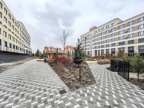 
   Продам 3-комнатную, 84.71 м², Кедровая ул, 79

. Фото 7.