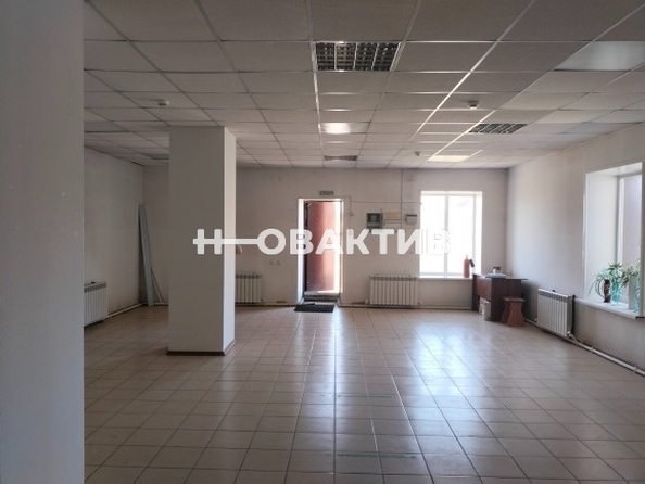 
  Продается универсальное помещение, 443 м², Октябрьская ул, д. 8
. Фото 8.