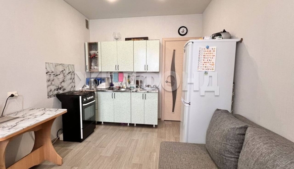 
  Продается 1-комн. квартира, 37.2 м², Романтиков ул, д. 4
. Фото 5.